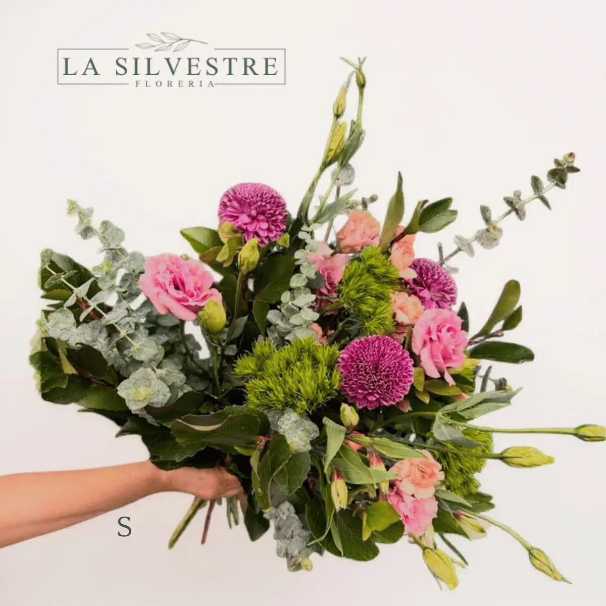 RAMO DE FLORES PARA GRADUACION BRISA| Flores a domicilio | Florería La Silvestre