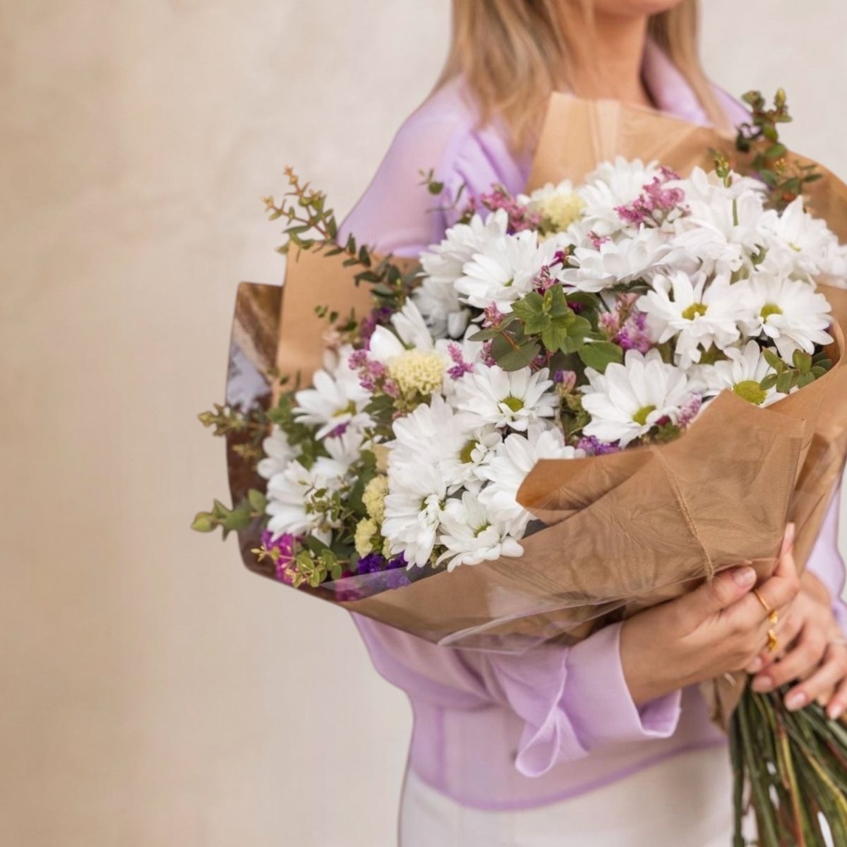 Mable Margarita fresca a domicilio en Santiago, flor silvestre ideal para ramos alegres, entrega rápida