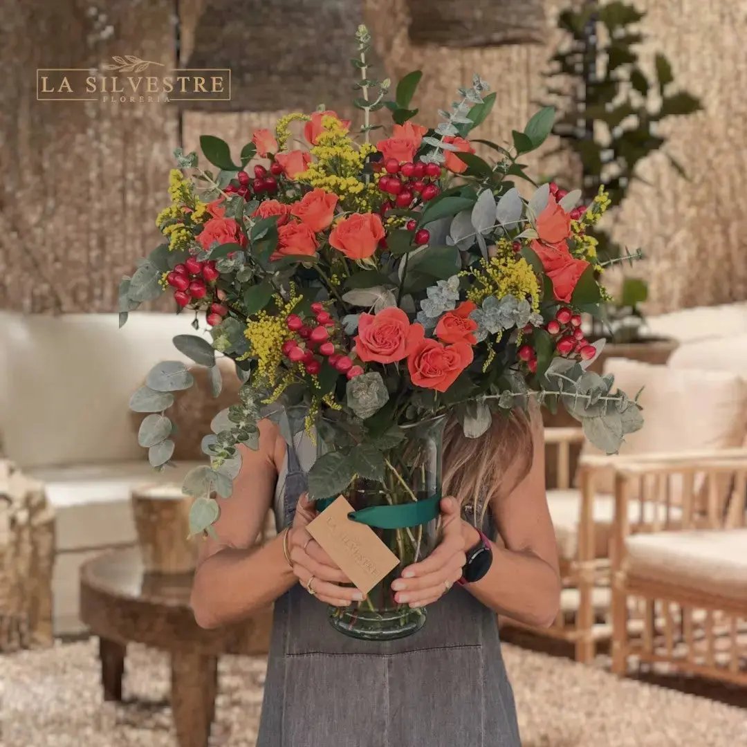   ARREGLOS FLORALES PARA GRADUACION CALIDA| Flores a domicilio | Florería La Silvestre