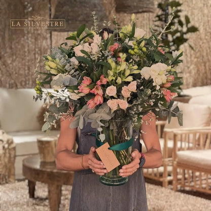   ARREGLOS FLORALES PARA GRADUACION AURORA| Flores a domicilio | Florería La Silvestre