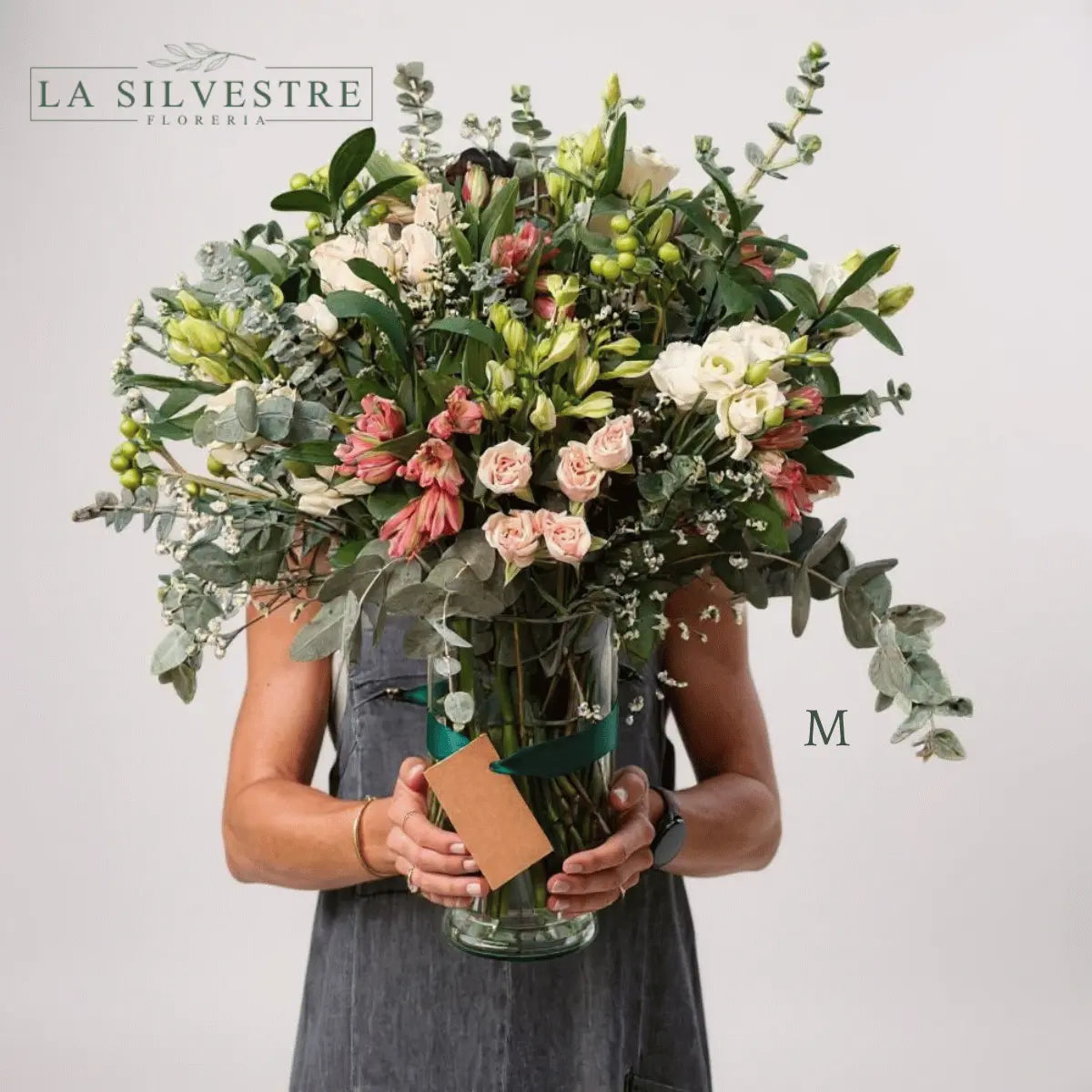   ARREGLOS FLORALES PARA CUMPLEAÑOS AURORA| Flores a domicilio | Florería La Silvestre