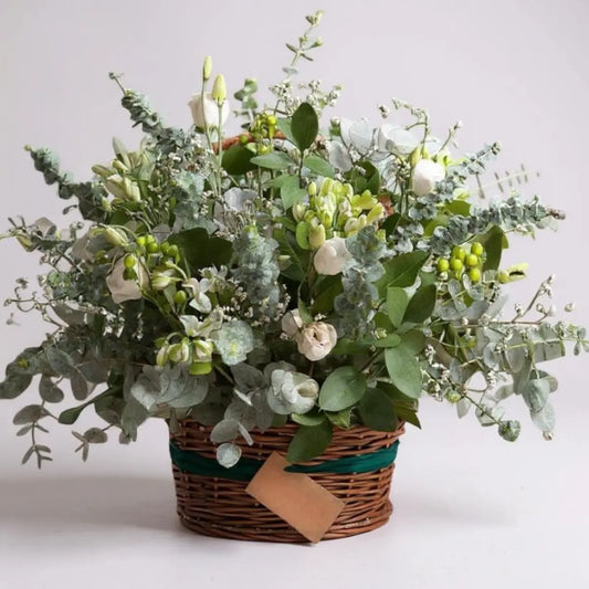   CANASTO DE FLORES PARA CONDOLENCIAS PURA| Flores a domicilio | Florería La Silvestre