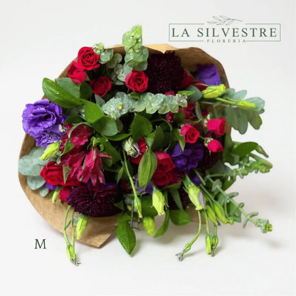   RAMO DE FLORES PARA CONDOLENCIAS CARMESÍ| Flores a domicilio | Florería La Silvestre