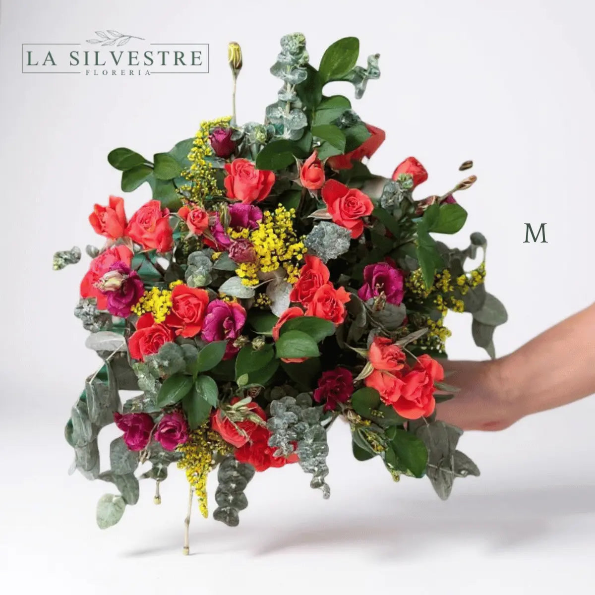   RAMOS DE FLORES PARA CONDOLENCIAS CALIDA| Flores a domicilio | Florería La Silvestre