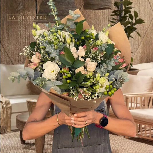   RAMO DE FLORES PARA CUMPLEAÑOS AURORA| Flores a domicilio | Florería La Silvestre