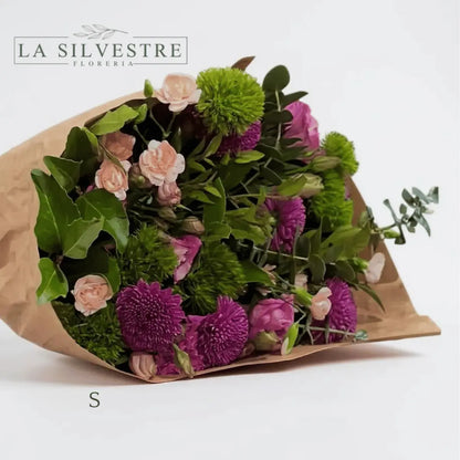   RAMO DE FLORES PARA GRADUACION BRISA| Flores a domicilio | Florería La Silvestre