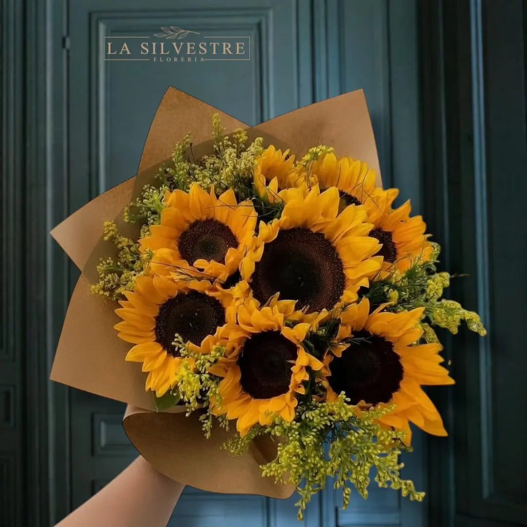 RAMO DE GIRASOLES Y SOLIDAGO AMARILLO