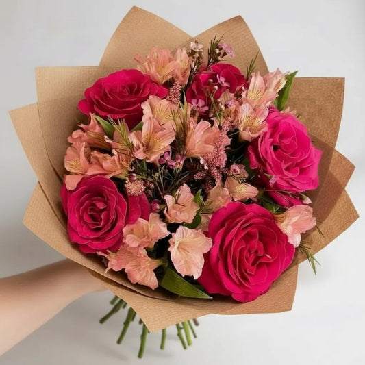 RAMO DE ROSAS, ASTROMELIAS Y LIMONIUM