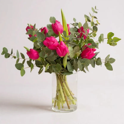 RAMO DE TULIPANES FUCSIA